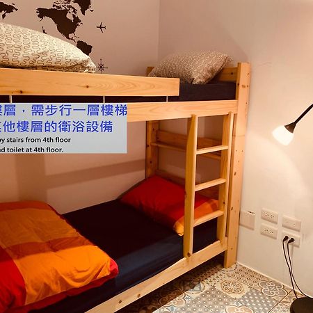 4Plus Hostel Taipeh Exterior foto