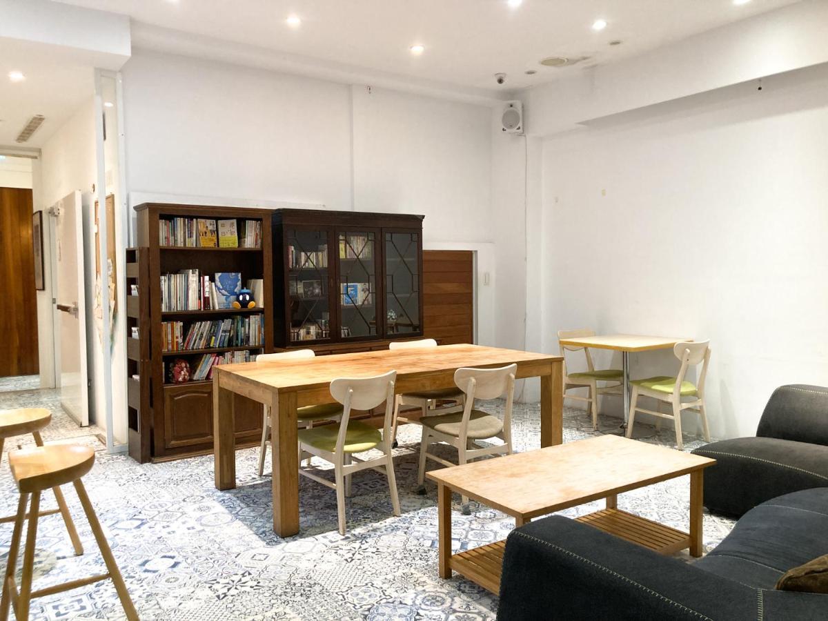 4Plus Hostel Taipeh Exterior foto